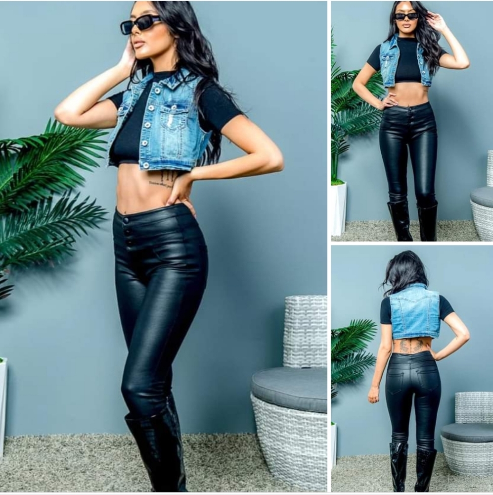 Crop Denim Sleeveless Jacket